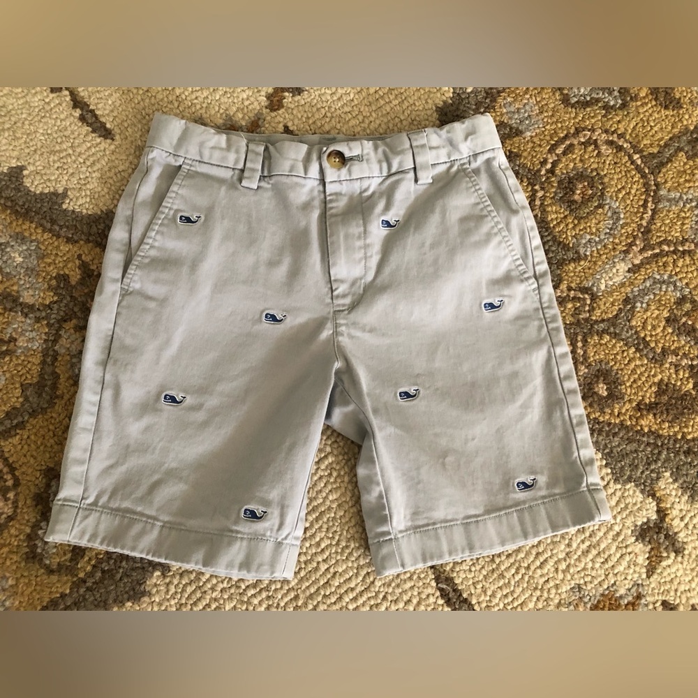Boys Vineyard Vines Whale Shorts Size 8